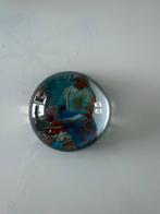 Glazen presse-papier met schilderij het melk meisje, Ophalen of Verzenden, Zo goed als nieuw