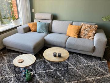 Bank met chaise longe ( 3 zits) beschikbaar voor biedingen