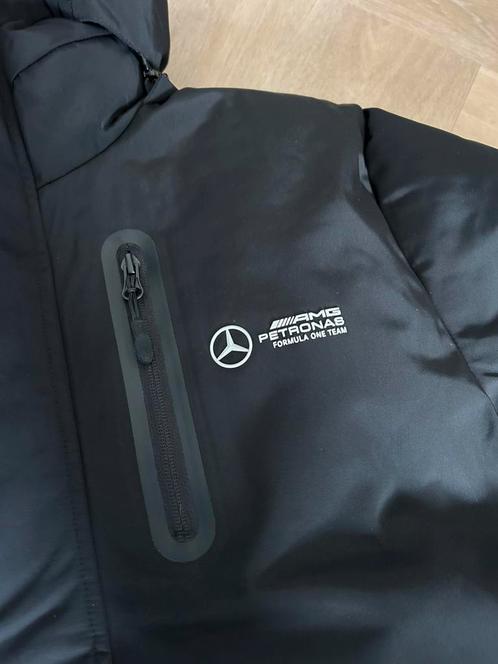 AMG Petronas Mercedes Formula 1 Winter jas, L, Kleding | Heren, Jassen | Winter, Nieuw, Maat 52/54 (L), Zwart, Ophalen of Verzenden