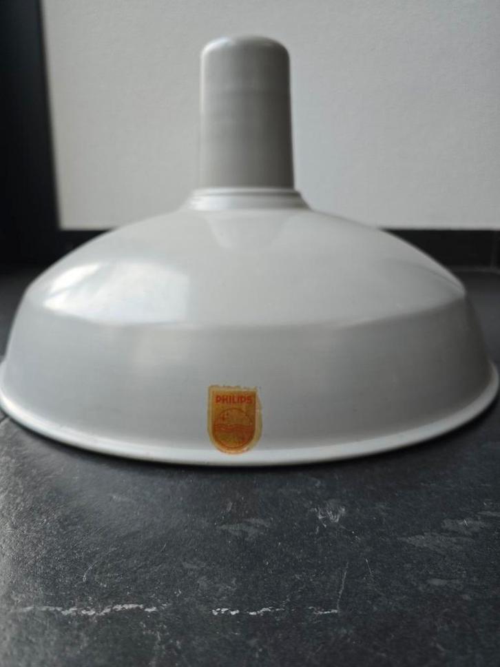 Industriële vintage lampenkap Philips, Huis en Inrichting, Lampen | Lampenkappen, Zo goed als nieuw, 25 tot 50 cm, Rond, Grijs
