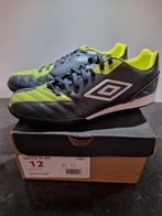 Umbro Decco TF AD kunstgrasschoenen maat 46, Sport en Fitness, Voetbal, Ophalen of Verzenden, Nieuw, Schoenen