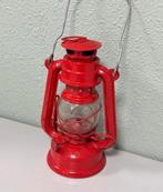 Antieke antiek rood rode stormlamp olielantaarn olielamp, Ophalen of Verzenden