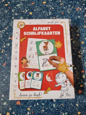 Alfabet Schrijfkaarten beschikbaar voor biedingen