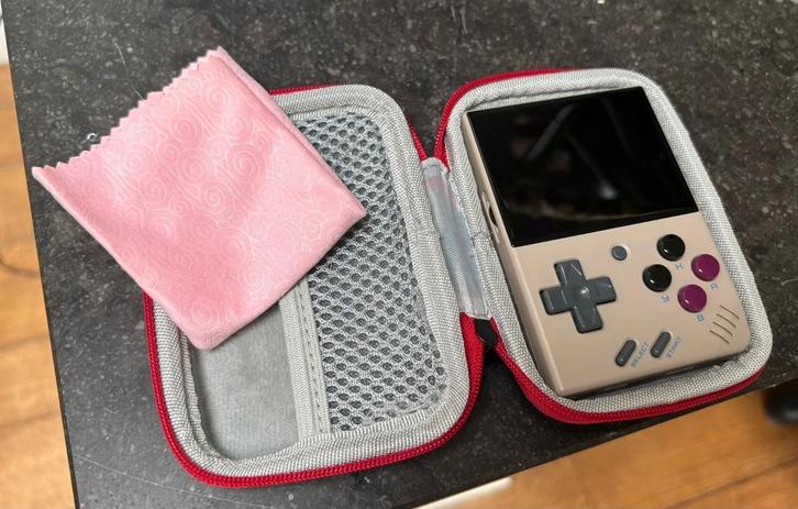 Miyoo Mini V2 handheld retro console (RetroGrey) – inclusief, Spelcomputers en Games, Spelcomputers | Overige, Zo goed als nieuw