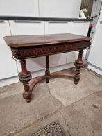 Antieke mechelse side table met leeuwenkoppen, Antiek en Kunst, Antiek | Meubels | Tafels, Ophalen