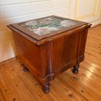 Antieke houten po-stoel / nachtkastje, Ophalen