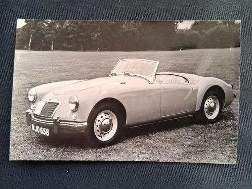 fotokaart MG MGA 1600 - uitgave 1960, Verzamelen, Automerken, Motoren en Formule 1, Zo goed als nieuw, Auto's, Ophalen of Verzenden