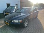 Volvo V70 2.4 LPG Leder Trekhaak, Auto's, Voorwielaandrijving, Euro 4, LPG, 83 €/maand