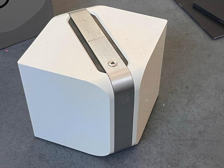 Bluesound NODE N100 - Hoge Resolutie Streamer, Audio, Tv en Foto, Mediaspelers, Zo goed als nieuw, Zonder harde schijf, USB 2.0