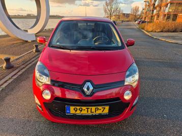 Renault Twingo 1.2 16V 2012 Rood beschikbaar voor biedingen