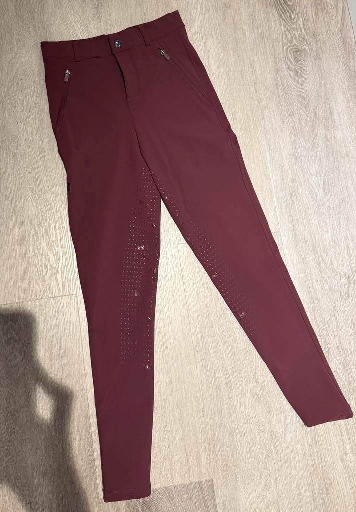 Maximilian burgundy set, Dieren en Toebehoren, Paardrijkleding, Zo goed als nieuw, Onderkleding, Dressuur, Ophalen of Verzenden