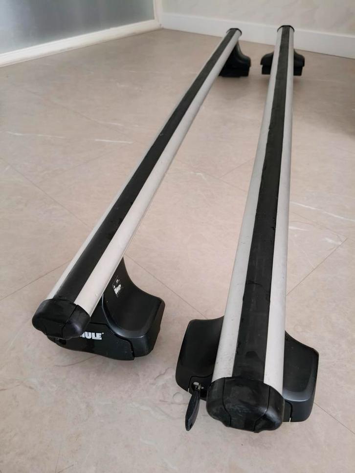 Thule aerobar dakdragers nissan Qashqai SUV 5dr bj 2007-2013, Auto diversen, Dakdragers, Zo goed als nieuw, Ophalen of Verzenden