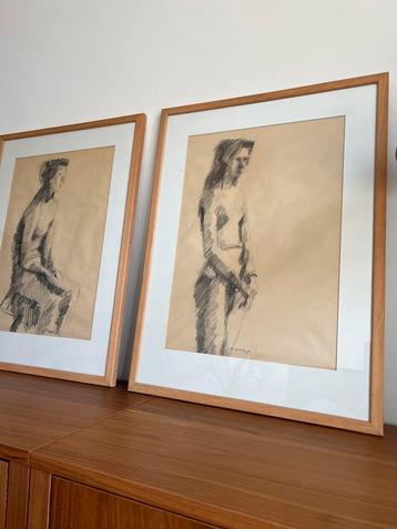 Set van twee kunstwerken in houten lijst beschikbaar voor biedingen