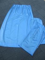Prachtige lichtblauwe gordijnen, Blauw, Zo goed als nieuw, Effen, 150 tot 200 cm