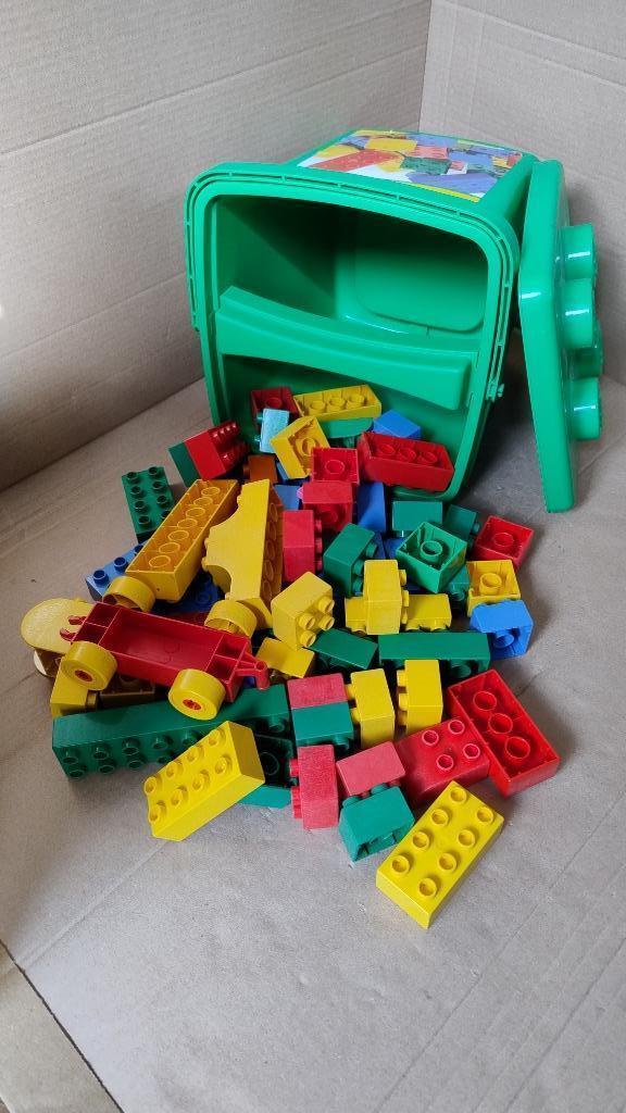 Duplo bak 2226 met deksel, extra gevuld met losse Duplo, Kinderen en Baby's, Speelgoed | Duplo en Lego, Gebruikt, Duplo, Complete set