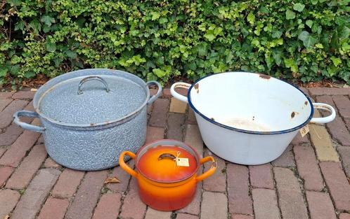 Lotje oud emaille, o.a. Grijs gewolkt. Mooi met planten., Antiek en Kunst, Antiek | Emaille, Ophalen of Verzenden