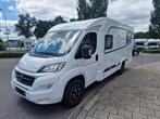 Etrusco V 6600 SB enkele bedden 9 trap aut, Caravans en Kamperen, Campers, Automaat, Ringverwarming, Tot en met 2, Koelkast