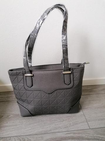 Nieuwe grijze handtas! beschikbaar voor biedingen