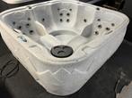 Dreamspa 7 jacuzzi spa 2 x 2 m 3 maand garantie 220v, Ophalen, Gebruikt, Vast