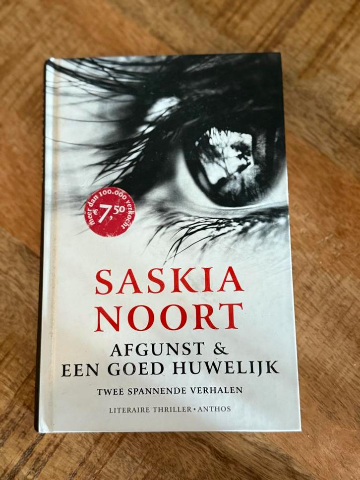 Saskia Noort - Afgunst & Een Goed Huwelijk - Thriller, Boeken, Thrillers, Zo goed als nieuw, Nederland, Ophalen of Verzenden