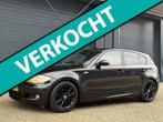 BMW 1-serie 118i Executive, 65 €/maand, Achterwielaandrijving, Zwart, Zwart