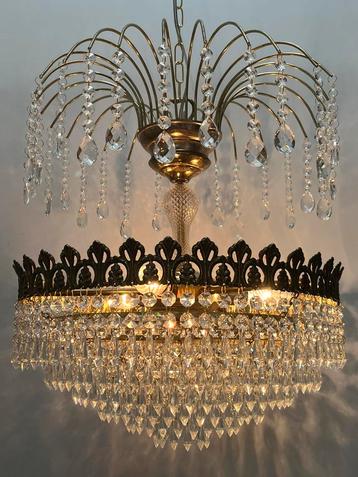 2 stuks  ! Vintage art nouveau stijl kristal kroonluchters beschikbaar voor biedingen
