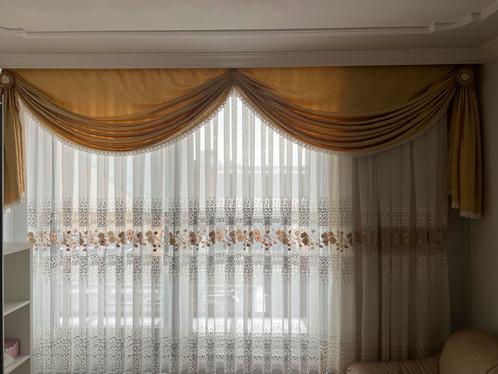 Luxe 3-sets witte gordijnen/vitrage met goud/bruine details, Huis en Inrichting, Stoffering | Gordijnen en Lamellen, Zo goed als nieuw