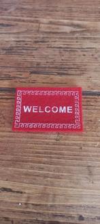 Poppenhuis deurmat, rood 6x4 cm, Verzamelen, Poppenhuizen en Toebehoren, Ophalen of Verzenden, Zo goed als nieuw, Gebruiksvoorwerp