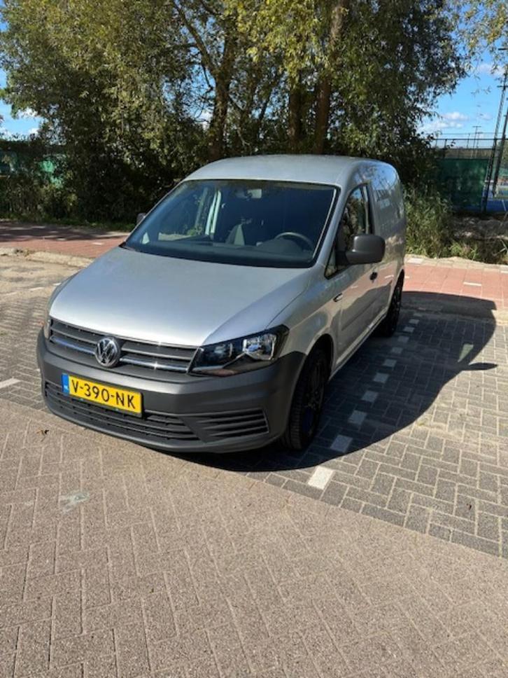 Volkswagen Caddy 2.0 D 55KW 2018, Auto's, Bestelauto's, Particulier, Centrale vergrendeling, Elektrische ramen, Metallic lak, Schuifdeur