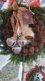 Kerstkrans met Bellen en Dennappels, Ophalen of Verzenden, Nieuw
