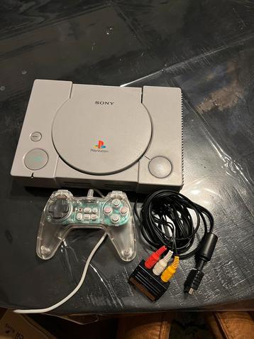 PS 1 MET KABELS EN CONTROLLER! beschikbaar voor biedingen