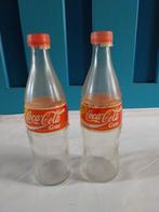 2 Glazen Coca Cola flesjes van 0,5 liter, Verzamelen, Ophalen of Verzenden, Gebruikt, Reclamebord