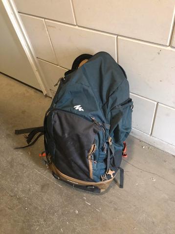 Rug tas goed merk beschikbaar voor biedingen