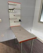 Nageltafel te koop, Ophalen, Zo goed als nieuw, Overige typen