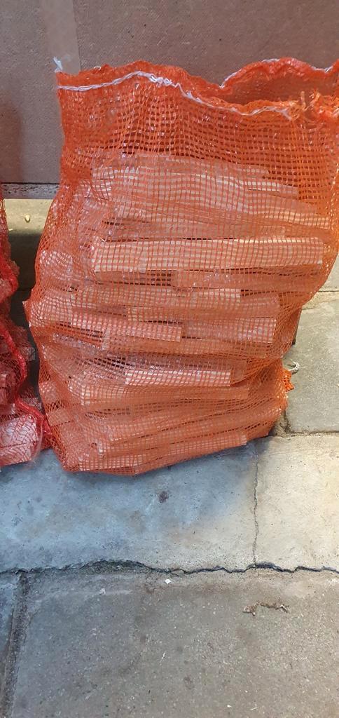 Aanmaak hout. Kachelhout openhaard hout. Vuur korf, Tuin en Terras, Haardhout, Overige houtsoorten, Minder dan 3 m³, Ophalen