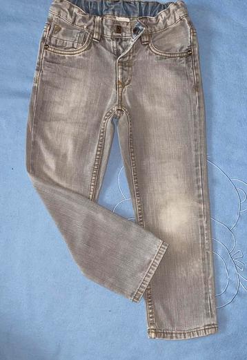 Leuke schattige broek in maat 116 van merk Palomino beschikbaar voor biedingen