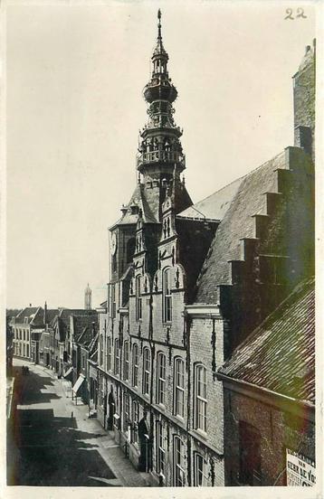 (388-441-001) Zierikzee Stadhuis beschikbaar voor biedingen
