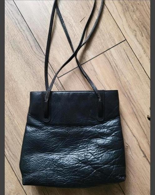 Authentieke zwart leren tas, topstaat. Guccistijl., Sieraden, Tassen en Uiterlijk, Tassen | Damestassen, Zo goed als nieuw, Zwart