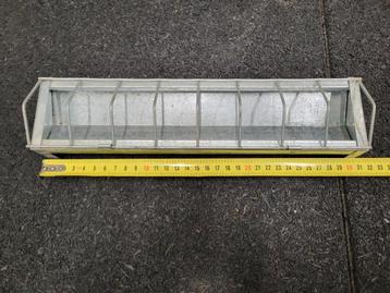 Z.g.a.n. Voederbak kuikens/kippen 30cm beschikbaar voor biedingen
