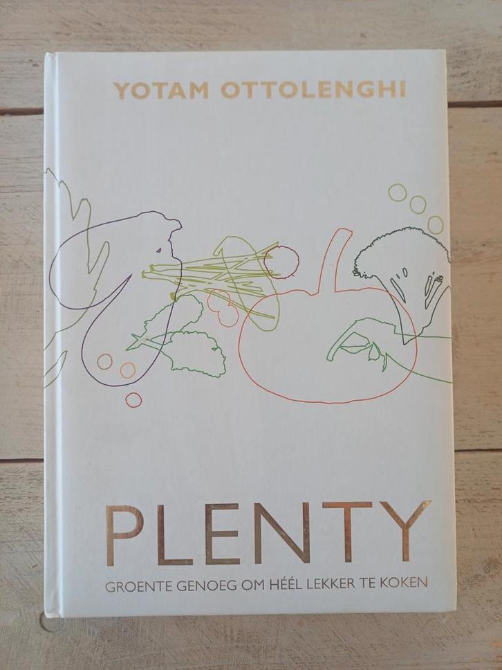 Yotam Ottolenghi - Plenty, Boeken, Kookboeken, Zo goed als nieuw, Ophalen of Verzenden
