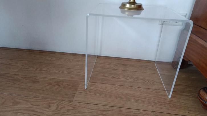 Plexiglas Bijzettafeltje, Huis en Inrichting, Tafels | Bijzettafels, Ophalen of Verzenden