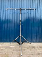 2 x Showtec tripod stand MKll met T-bar en transporthoes, Ophalen, Zo goed als nieuw, Licht
