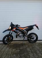 Derbi senda drd xtreme 2018 50cc, Fietsen en Brommers, Brommers | Derbi, Ophalen, Zo goed als nieuw