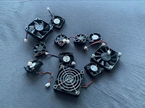 Verschillende kleine ventilatoren, Computers en Software, Computerkoelers, Gebruikt, Luchtkoeling, Ophalen of Verzenden