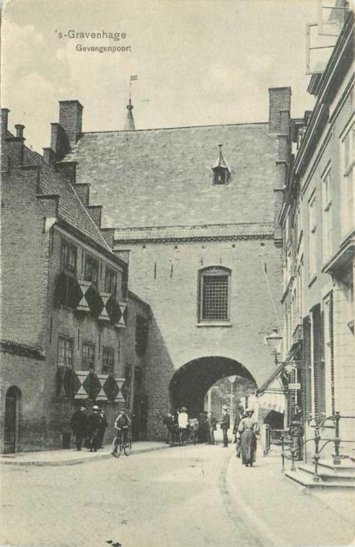 (300-229-031) Den Haag Gevangenpoort, Verzamelen, Ansichtkaarten | Nederland, Zuid-Holland, Verzenden