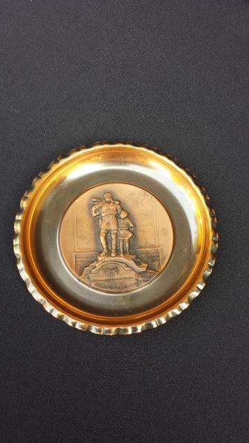 Koperen WANDBORDJE Willem Tell ~ SOUVENIR Zwitserland beschikbaar voor biedingen