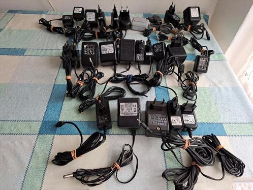 3,6.4.2,4.6,5,5.2,6 en 7.5 V Adapters, Audio, Tv en Foto, Opladers, Zo goed als nieuw, Ophalen of Verzenden