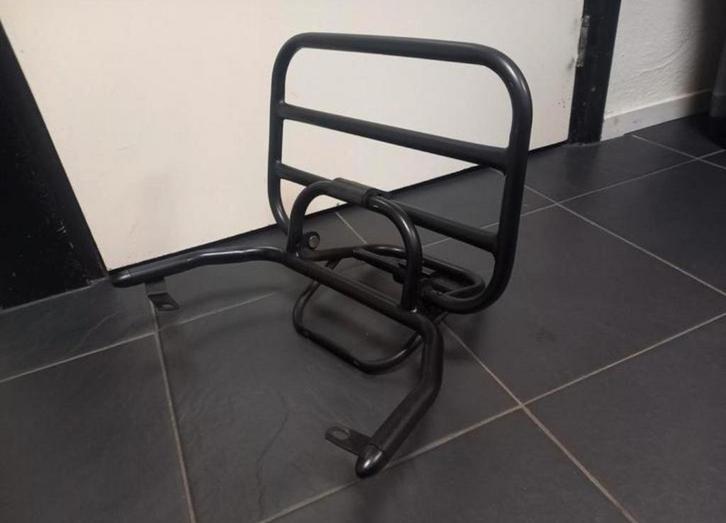 Klapdrager oa Agm Vx 50 La souris, Fietsen en Brommers, Brommers | Toebehoren, Zo goed als nieuw, Overige typen, Ophalen of Verzenden