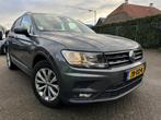 Volkswagen Tiguan 1.5 TSI Comfortline LEDER/NAVI -B, Auto's, Voorwielaandrijving, Euro 6, 4 cilinders, Bedrijf