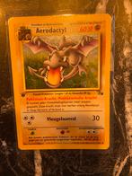 First edition Aerodactyl, Hobby en Vrije tijd, Verzamelkaartspellen | Pokémon, Ophalen of Verzenden, Zo goed als nieuw, Losse kaart